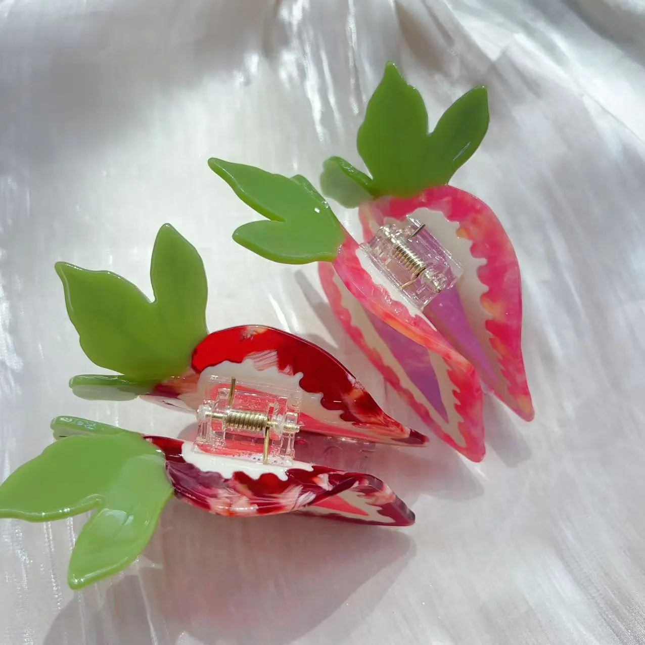 Handmade strawberry hairpin in pastoral style available in red or pink colours