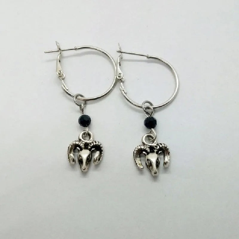 Silver alloy Tibetan antelope round ring earrings for women