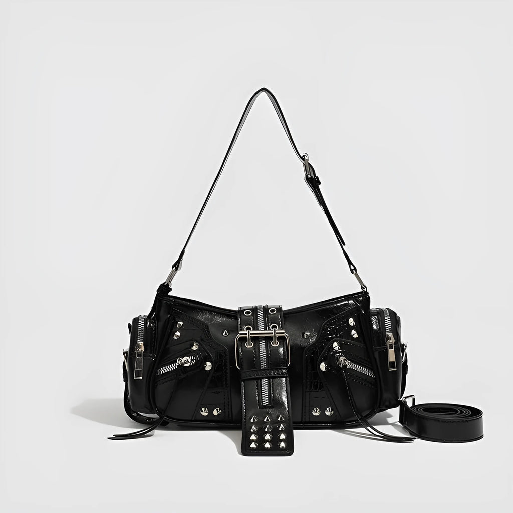 Black retro dumpling-shaped women's shoulder bag with oil wax leather finish and three-dimensional pockets.