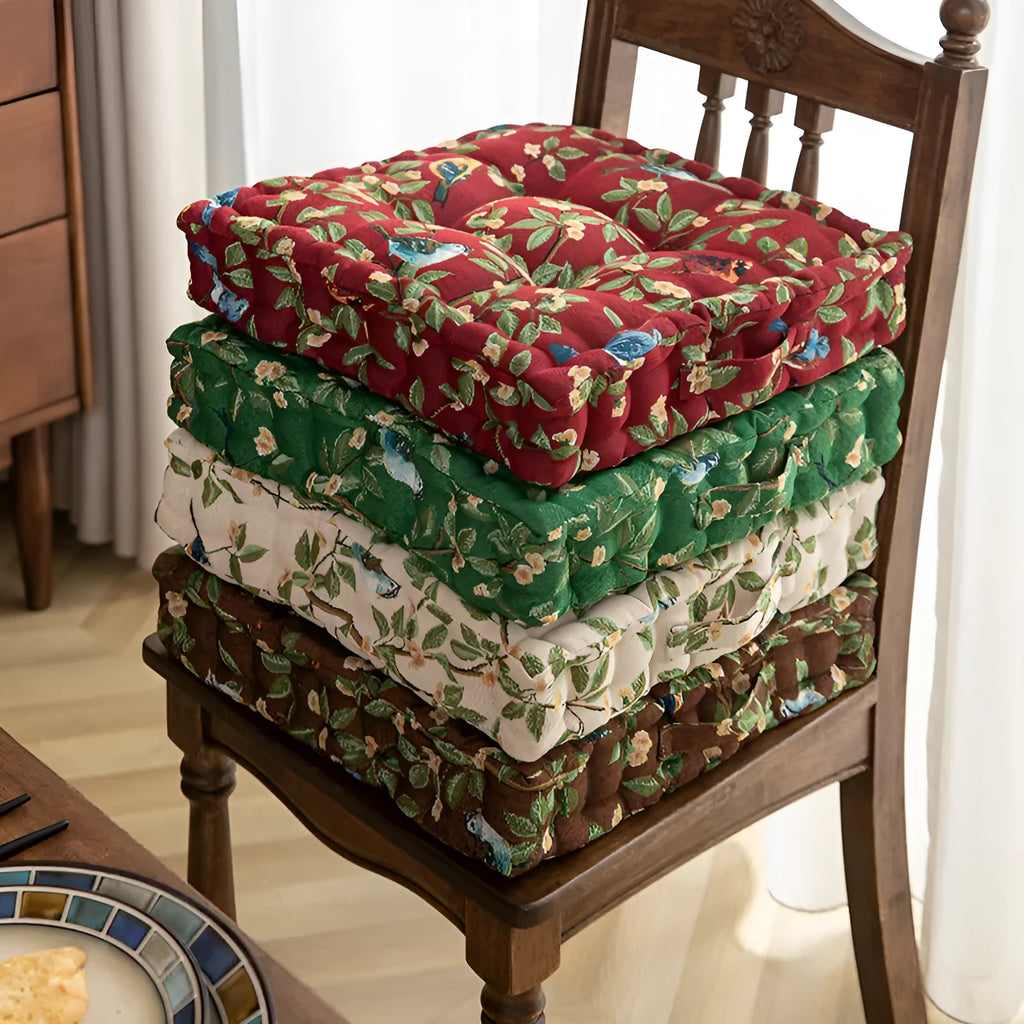 American-style square seat cushion in apricot colour with floral pattern, showing 8cm thickness.