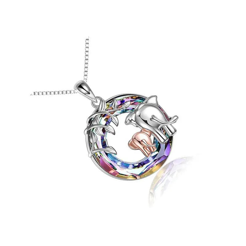 Platinum-coloured adjustable women's necklace with a geometric Saturn pendant charm.