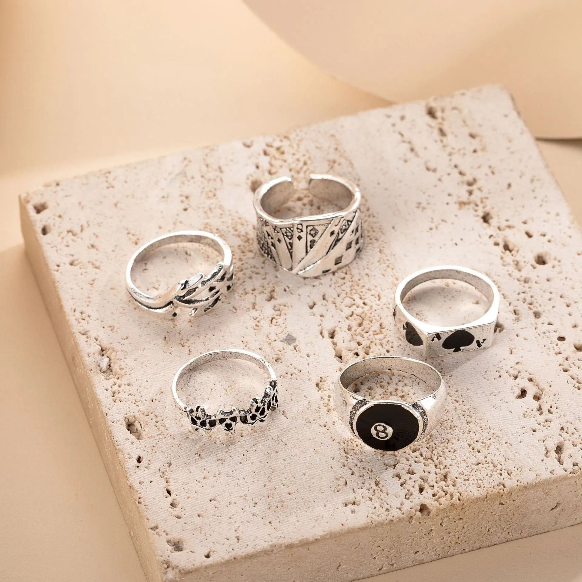Black alloy poker ring with raised spade design for women's personality jewellery