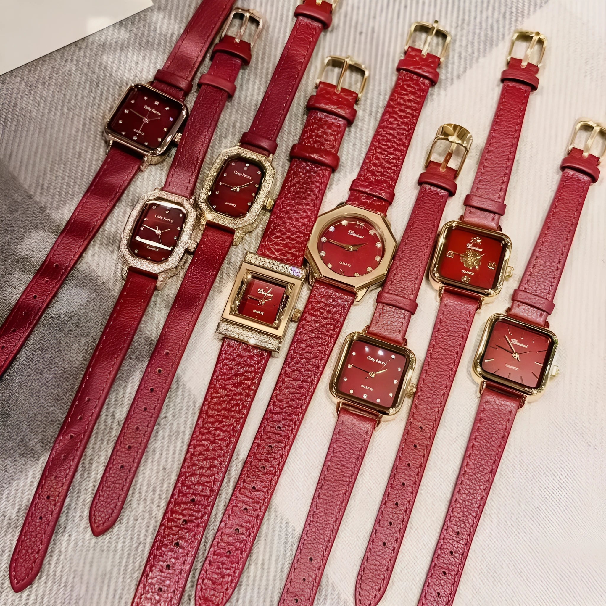Women's Chinese-style alloy watch with 8mm thickness and decorative diamond patterns