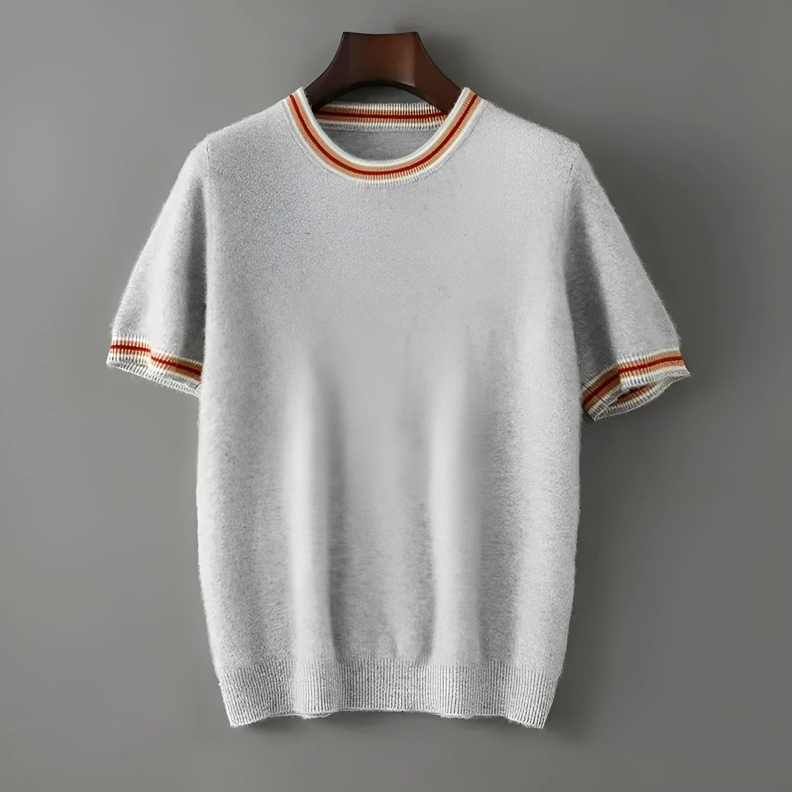Men's pure wool short sleeve sweater round neck design in grey colour