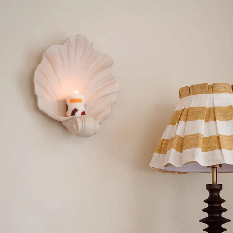 White resin simulation shell fruit plate ornament decoration on table