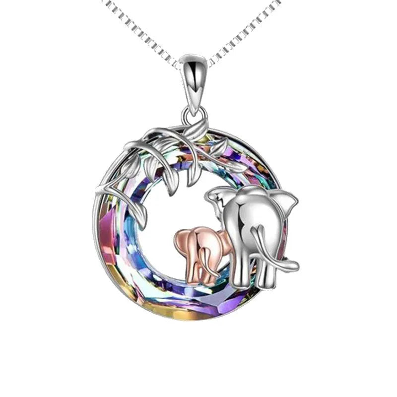 Platinum-coloured adjustable women's necklace with a geometric Saturn pendant charm.