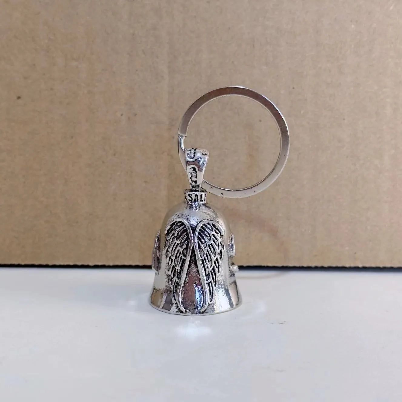 Vintage-style angel feather necklace and matching keychain with electroplated alloy finish