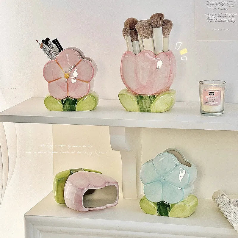 Ceramic floral pen holder storage box with blue flower pattern measuring 11.8 cm tall