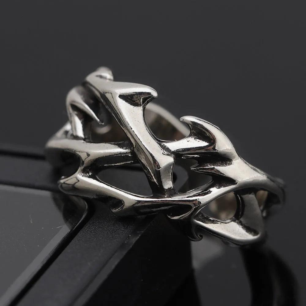 Adjustable copper men's ring with thorn flower design in geometric shape