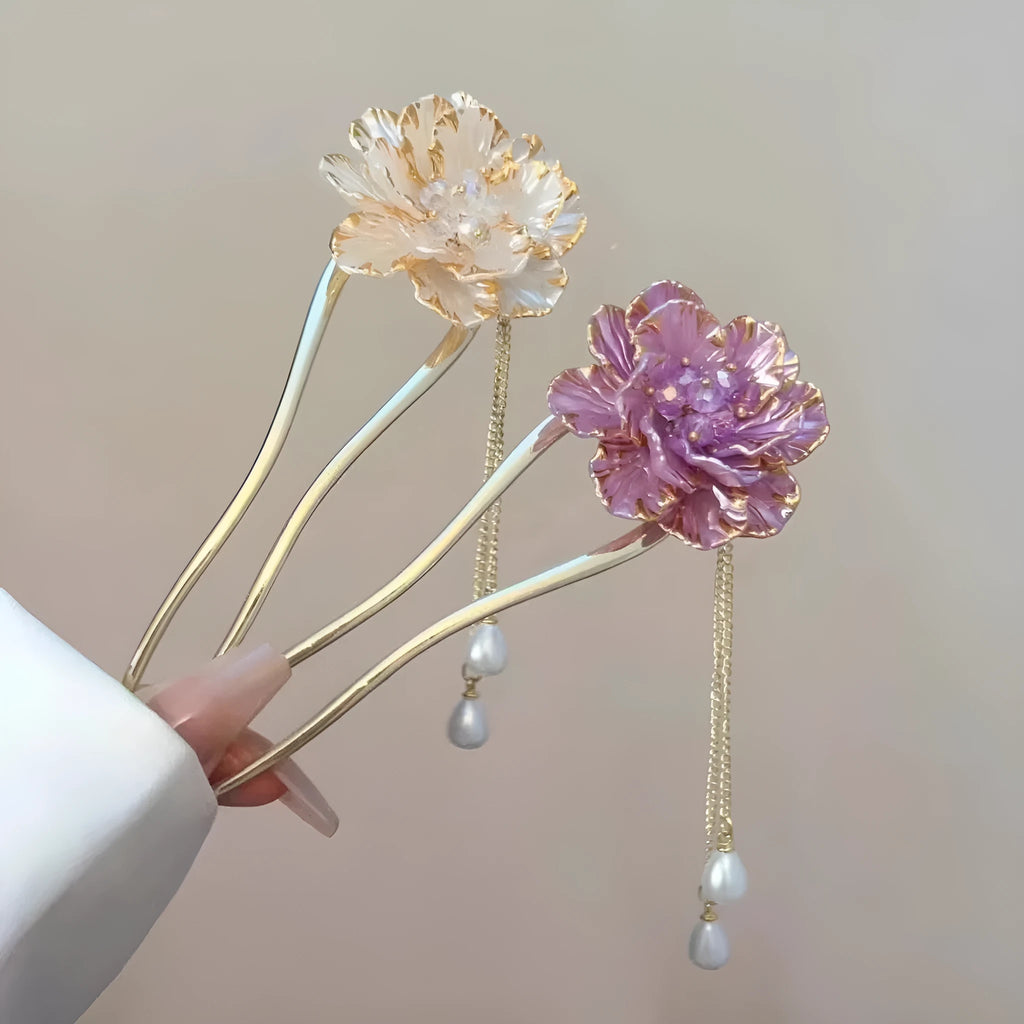 Purple and white peony flower tassel U-shaped alloy hairpin on display