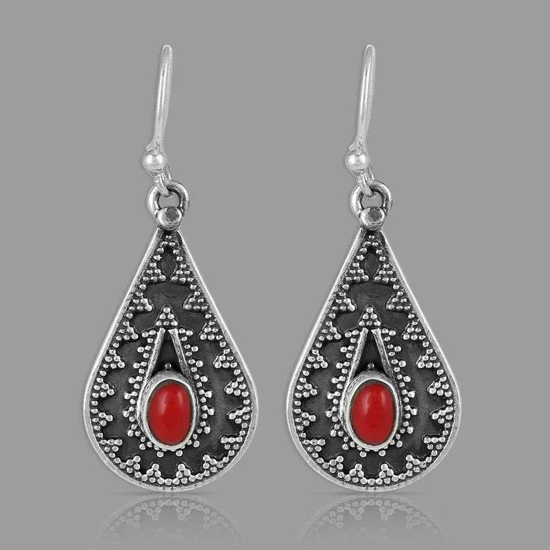 Silver retro-style water drop earrings with European and American national design in zinc alloy with gemstone accents