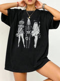 Loose straight-cut cotton t-shirt in summer colours with short sleeves and round neck