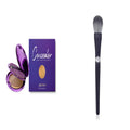 Efficient concealer plate with water-based formula in Dark Skin, Ivory White, and Natural colour options