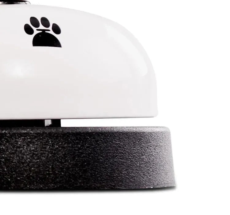 Set of 4 pet bells with footprints design in red and white for cat and dog training