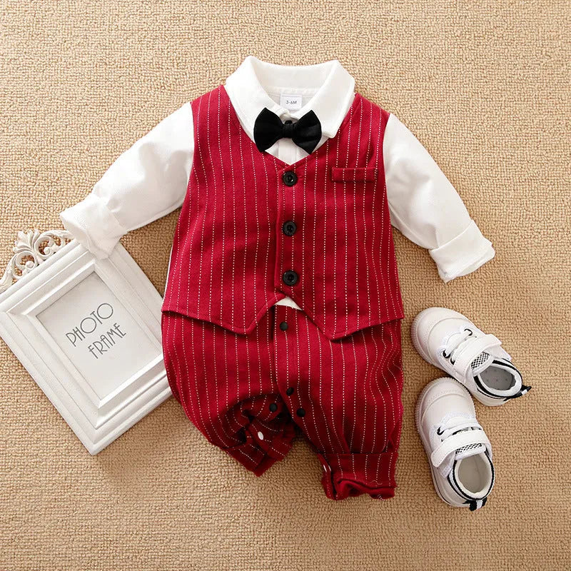 Wine red cotton baby boy romper one-piece suit with long sleeves for autumn wear