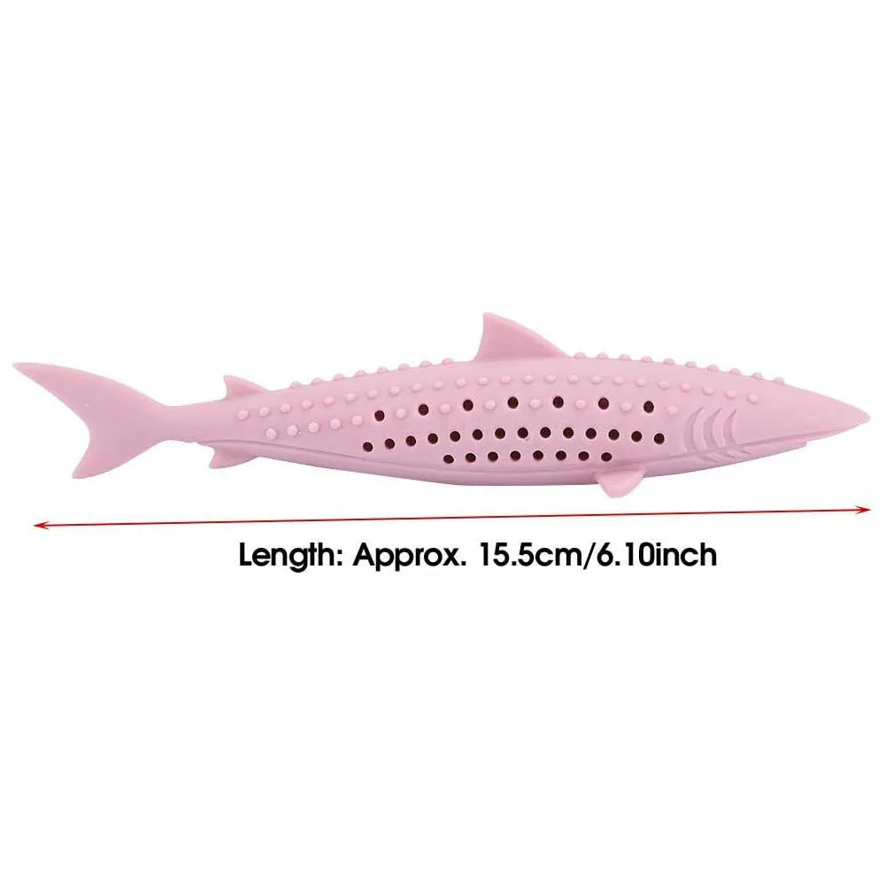 Green silicone fish-shaped cat chew toy with breathable side holes for catnip