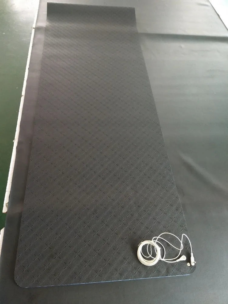 Blue conductive grounding yoga mat with plants pattern, 182x61cm dimensions and grounding wire