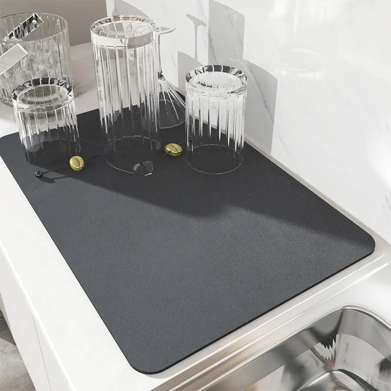 Super absorbent kitchen countertop drain pad mat with black PU leather surface