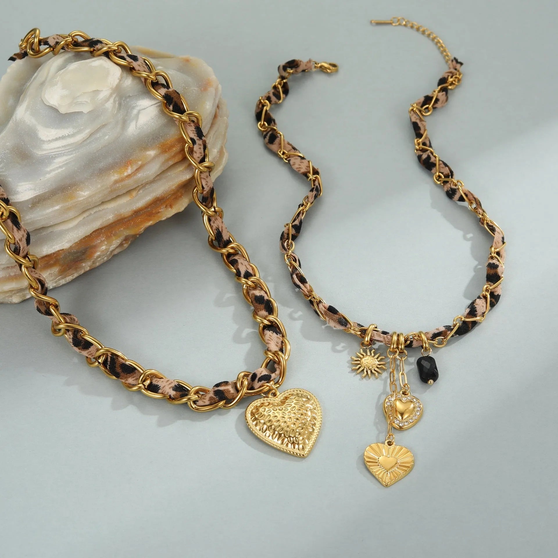 Women's stainless steel necklace with leopard love pendant on adjustable 41-50cm chain