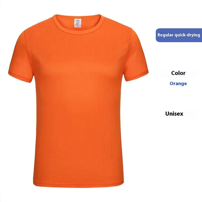 Man wearing a solid colour short sleeve T-shirt made from quick-drying polyester Ice Silk fabric.