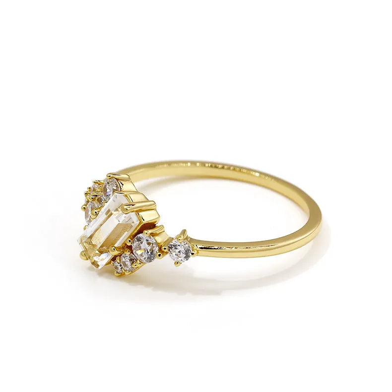 New White Crystal Blingbling Women's Ring Silver Electroplated Shiny Ring US Size 5 6 7 8