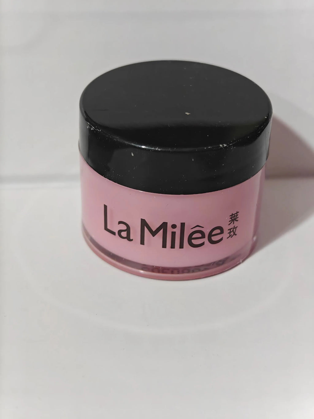 Boxed lip mask product with 20-30g moisturising formula for dry lip care