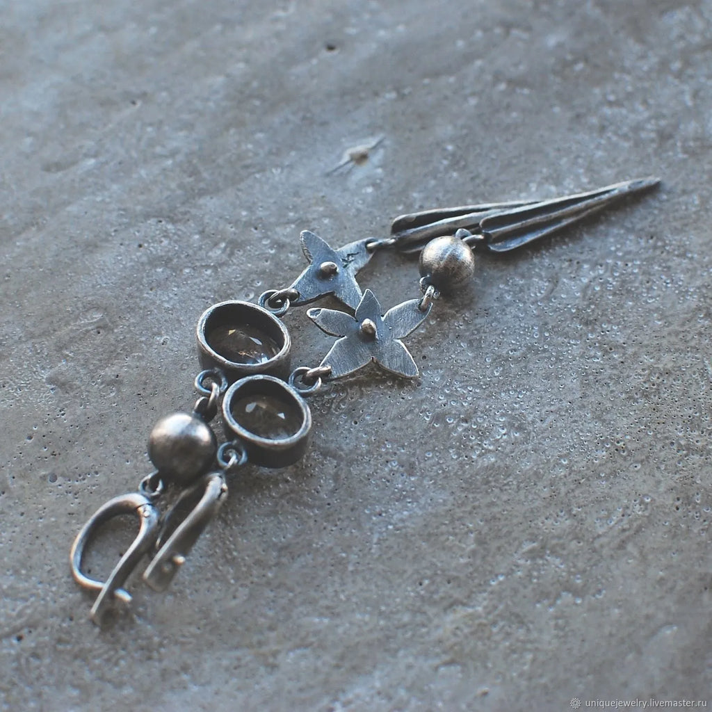 Hesheng geometric antique silver earrings with long XINGX pendant and rhinestone decoration