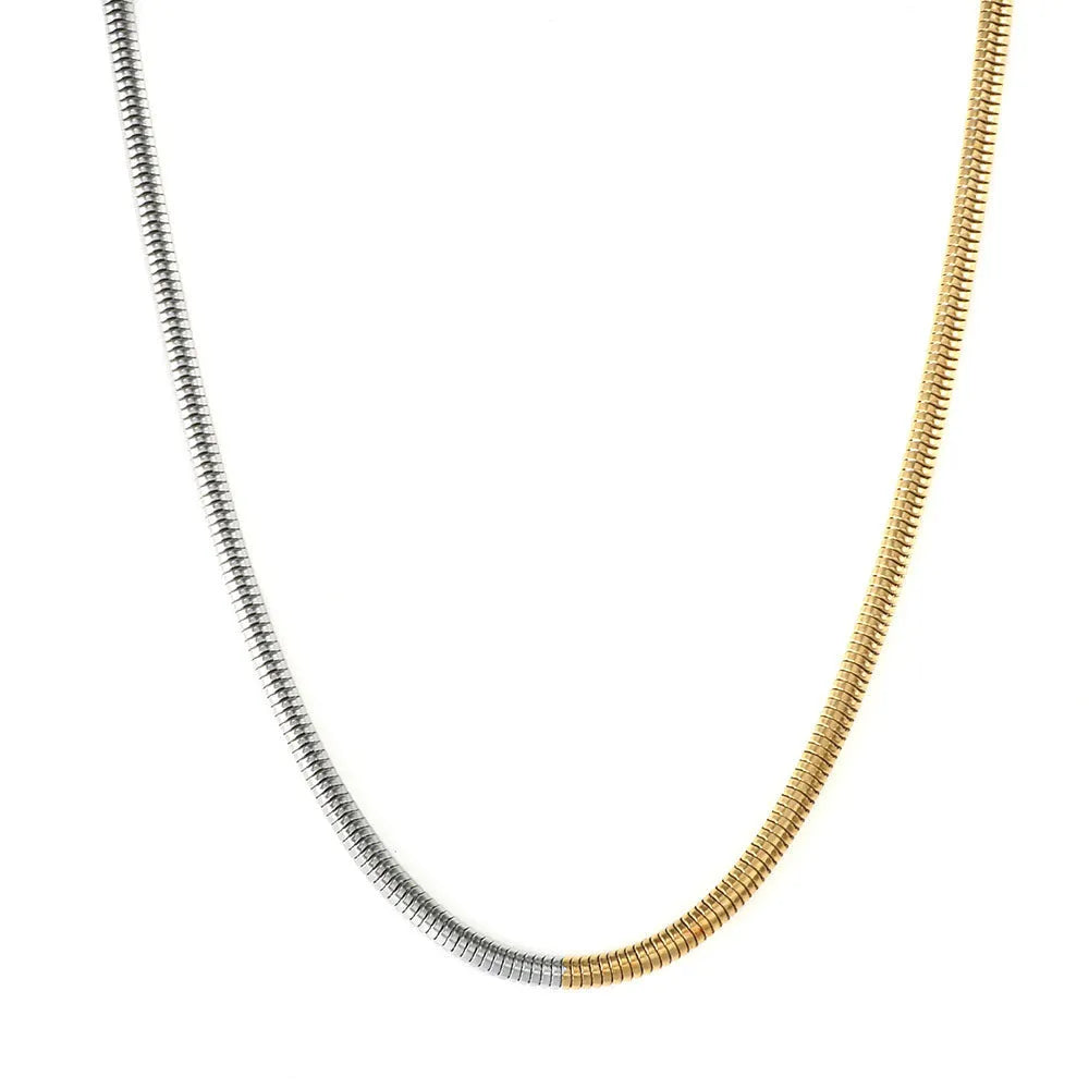 Golden snake bones chain necklace with 3mm thickness and geometric design for hip-hop fashion