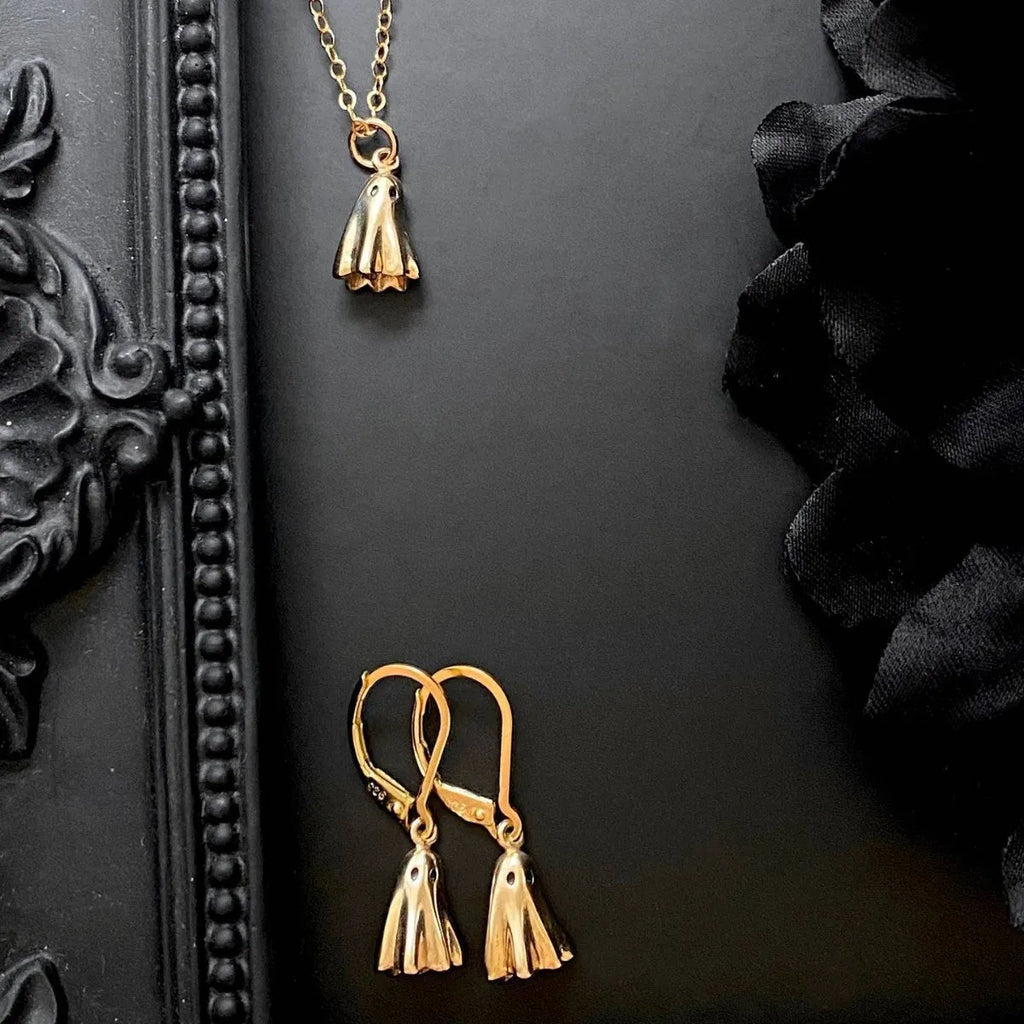 Ghost motif titanium steel pendant necklace with stainless steel chain in twisted cable figaro or mini staple styles
