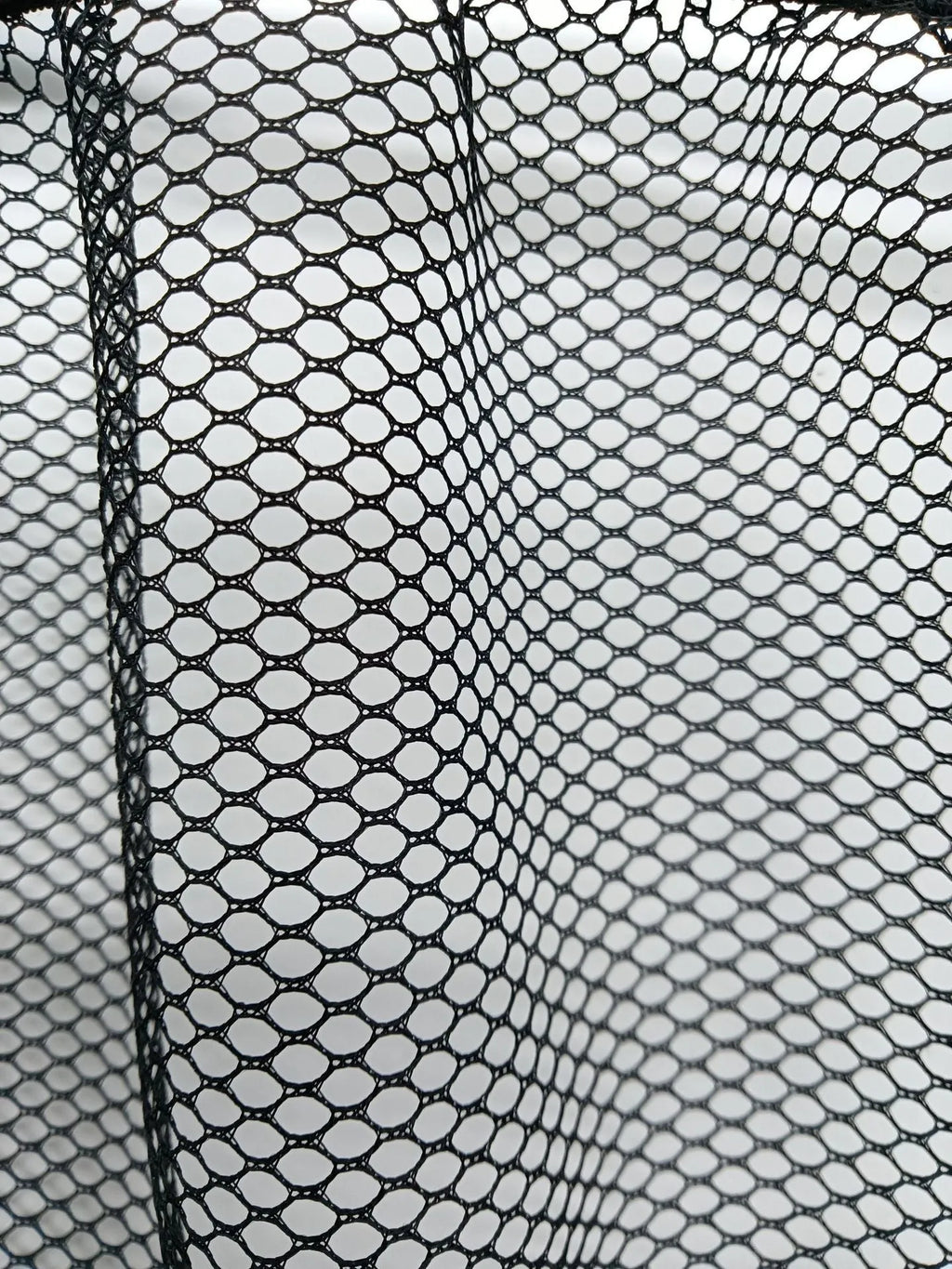 Elastic polyester car boot storage net shown in two sizes: 20x35cm and 20x45cm.