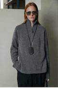 Wool bandage dress with loose lapels and long sleeves in black or grey
