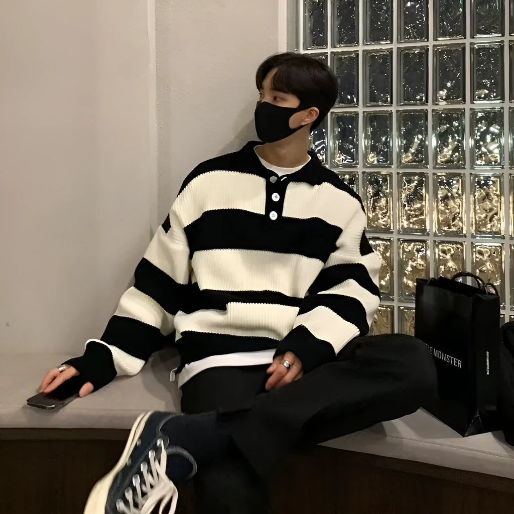 Men's loose striped pullover sweater coat in black or grey with long sleeves