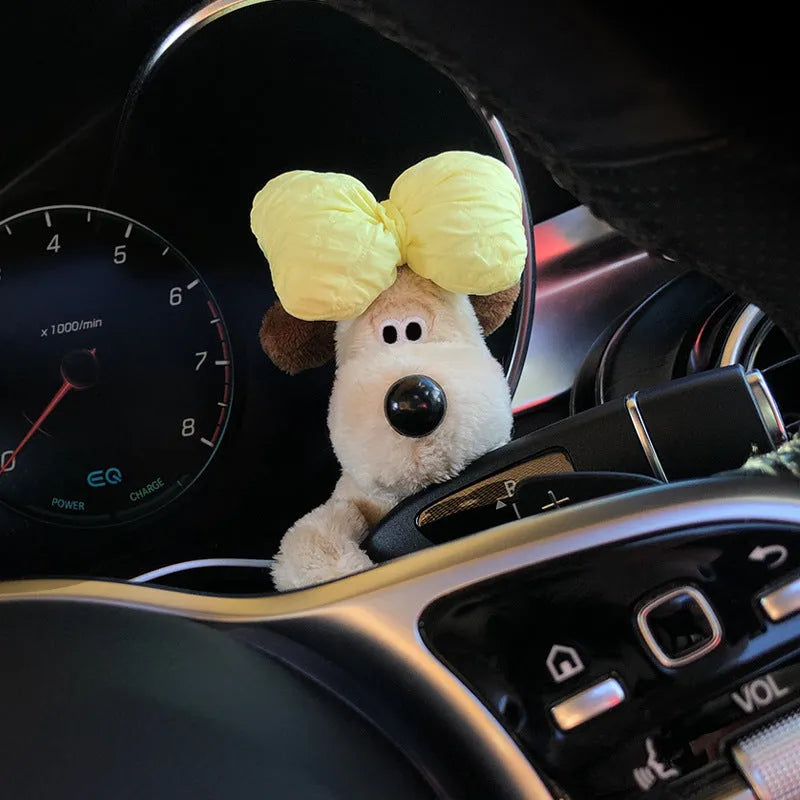 Cotton pilot dog pregnant block car decoration doll on dashboard with animal character design