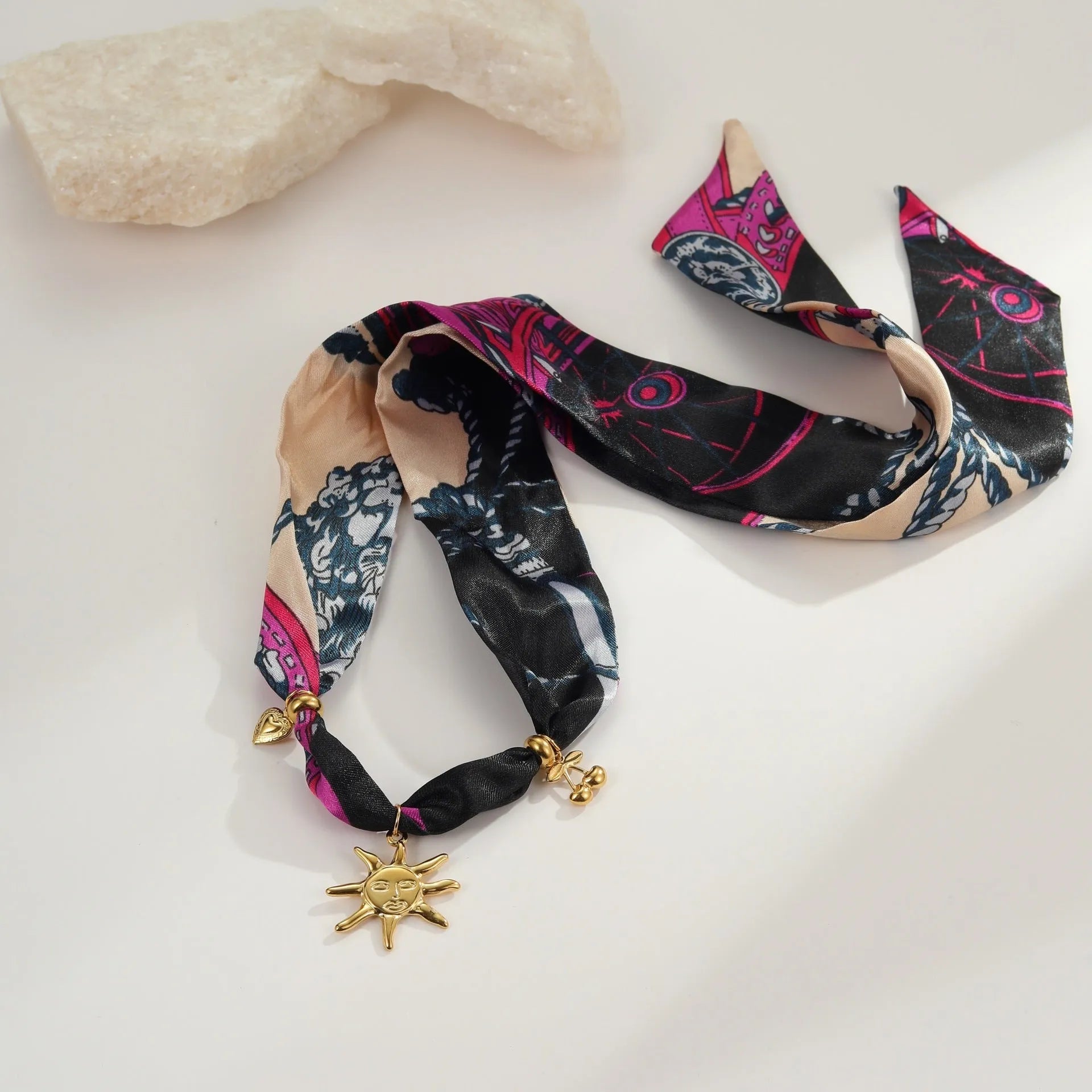 Geometric pendant necklace or bracelet with 18K gold plating on stainless steel, adjustable 41-50cm