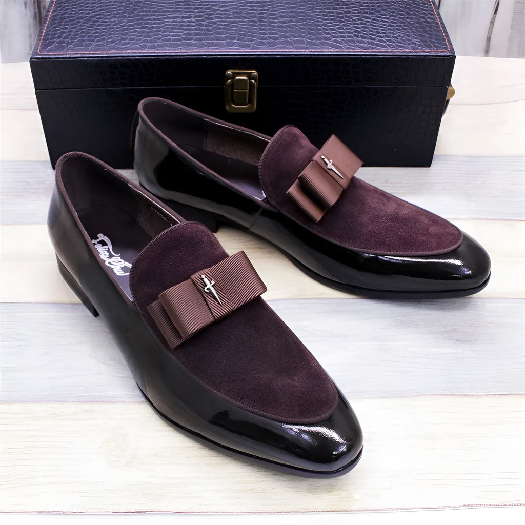 Men's low-top patent leather shoes with a tassel detail on the upper in a choice of colours.