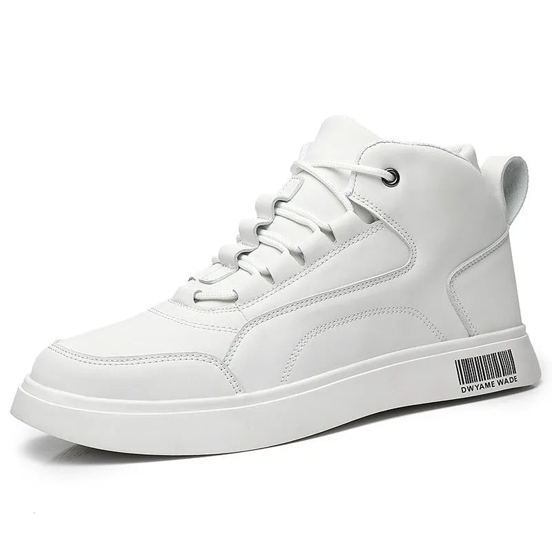 Men's white low-top casual board shoes with front lace-up and round toe design