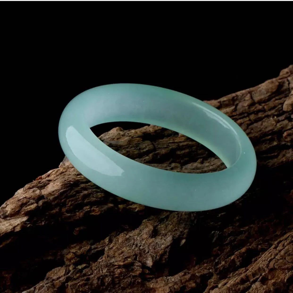 Oil cyan light green quartz rock jade bracelet for women with modern simplicity design
