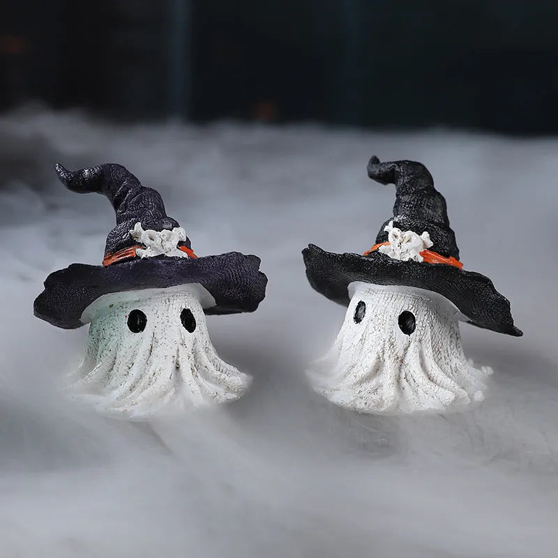 Resin wizard hat ornament in black and purple colours for seasonal decorations