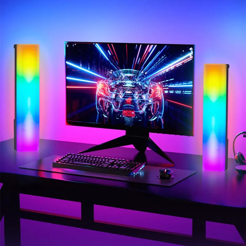 3D RGB LED ambiance lamp with voice-activated rhythm light in black or white shell