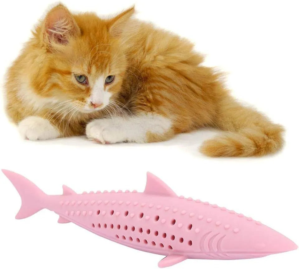Green silicone fish-shaped cat chew toy with breathable side holes for catnip