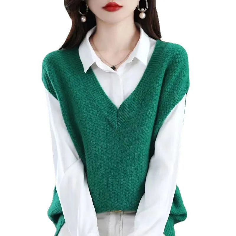 Women's V-neck sleeveless knitted vest with 3D pattern in six colour options