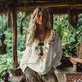 Printed women's round neck retro bohemian top with 3D effect in white, long sleeves, polyester pullover