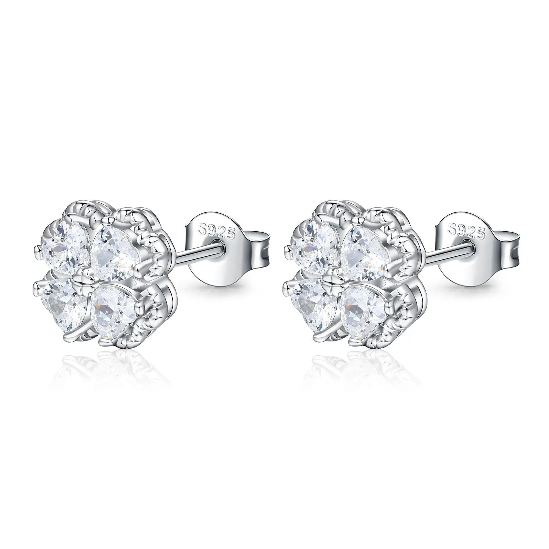 Zeng Yin women's silver four-leaf clover earrings with zircon stone in white gold colour.
