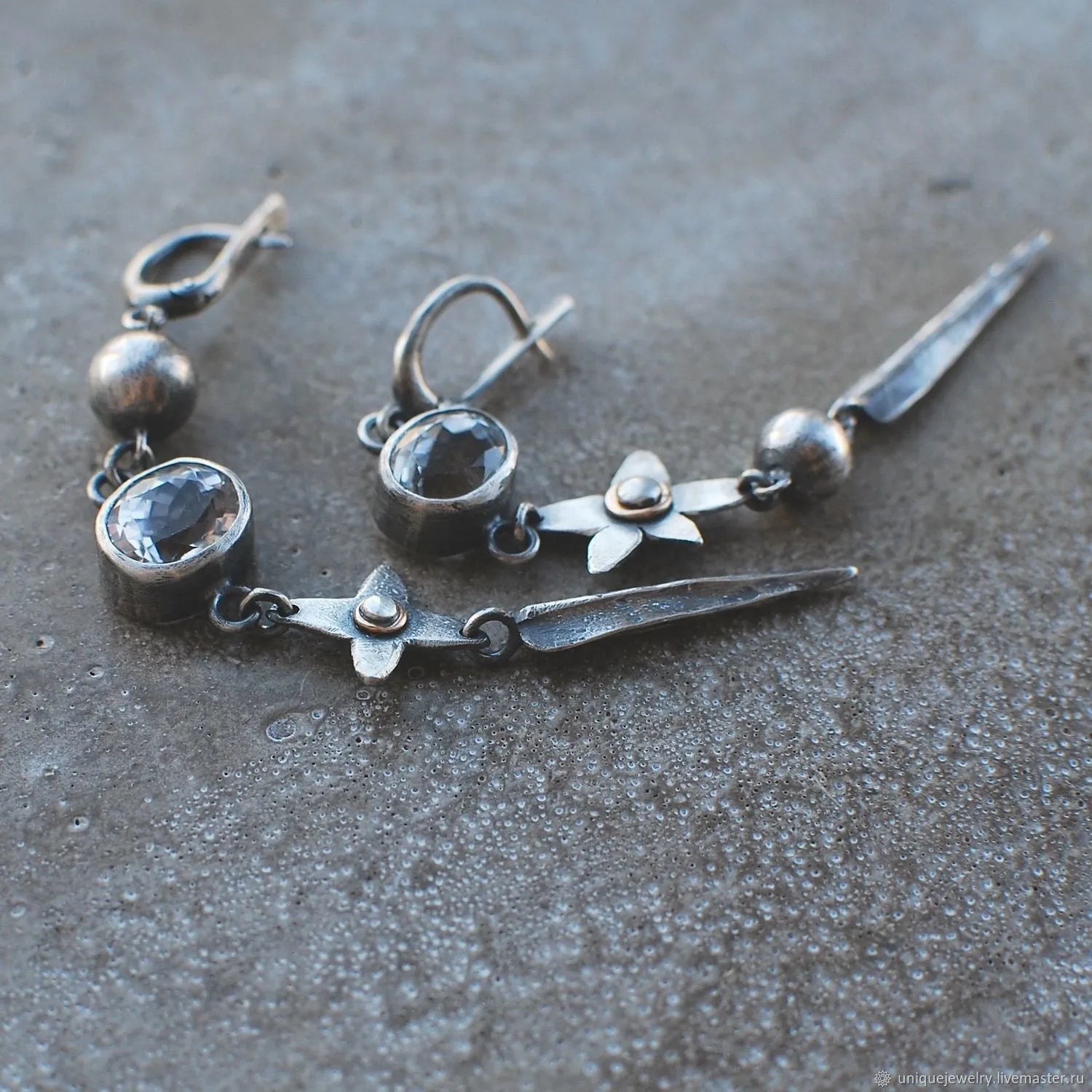 Hesheng geometric antique silver earrings with long XINGX pendant and rhinestone decoration