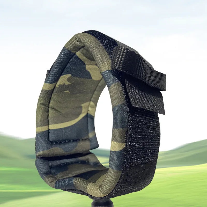 Surfboard hand holding rope with high elasticity for water sports equipment securing