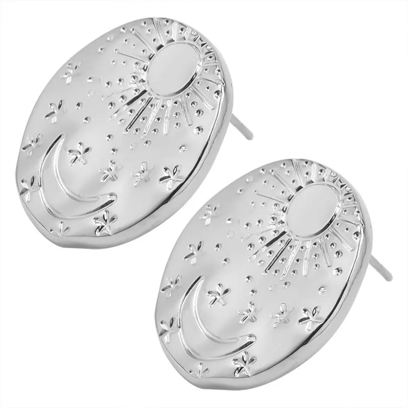 304 stainless steel geometric shell ear studs in gold or silver colour for body piercings