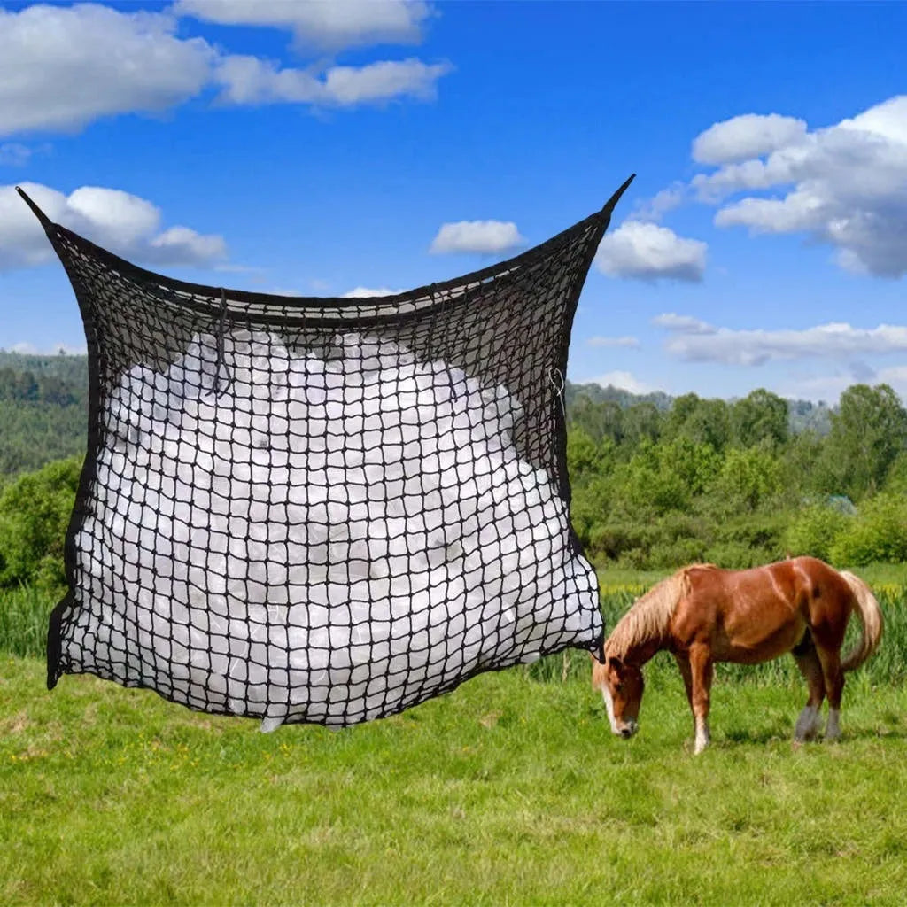 Woven grid hanging feeding bag for horses and cattle in black or white colour options