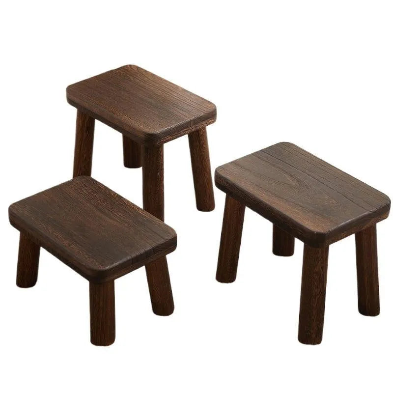 Distressed solid wood changing stool with bracket structure for shoe changing.