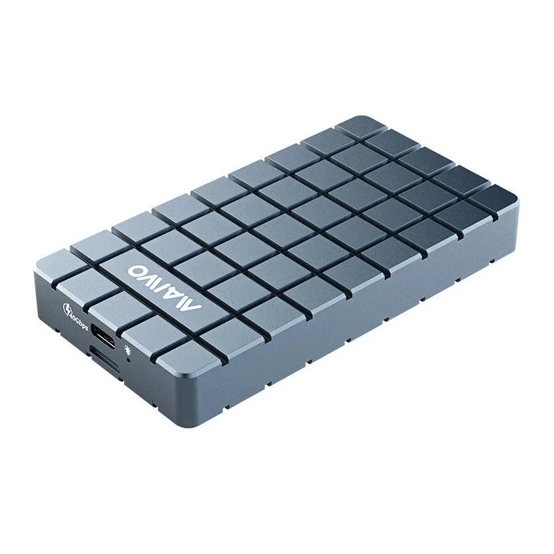 USB4 hard disk enclosure for M.2 solid-state drives with aluminium construction and 40Gbps speed
