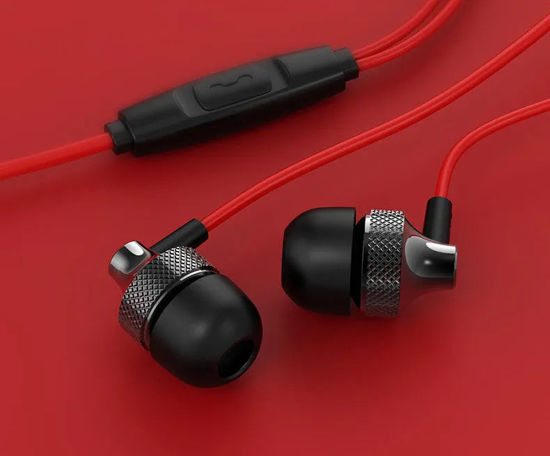 Auricular Metal Fever Heavy Bass Copper In-Ear Headphones in gold, silver, black, and red/black colours with braided cable.